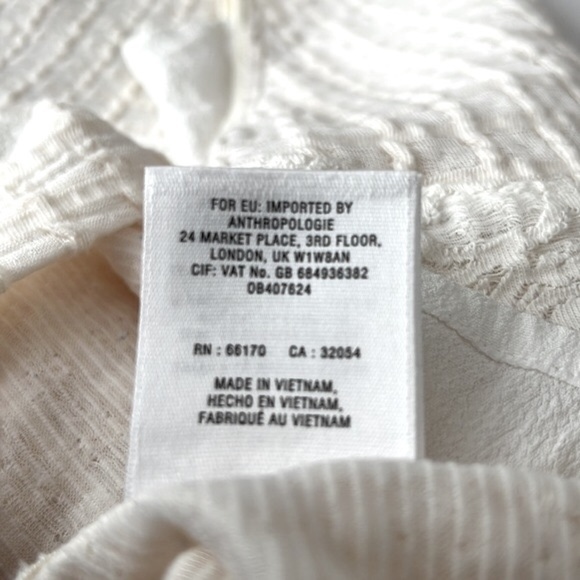 Anthropologie top.  DELETTA Cream coloured Textured feminine tank blouse Coastal - Picture 7 of 14